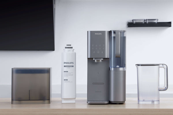 Philips Aquaporin Reverse Osmosis Water Station on a wooden countertop.