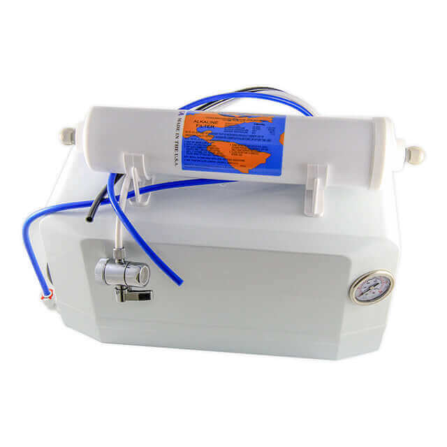Stylish white RO 4000 benchtop water filter with blue tubing, pressure gauge, and optional alkaline cartridge.